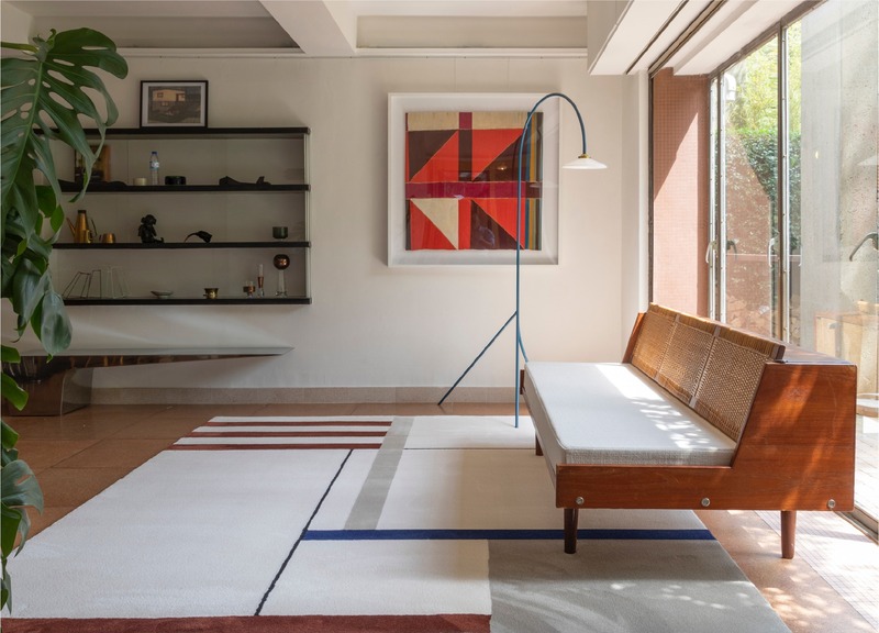 Phong cách Bauhaus đề cao sự đơn giản và tối giản trong thiết kế, nhấn mạnh vào những đường nét gọn gàng và tinh tế